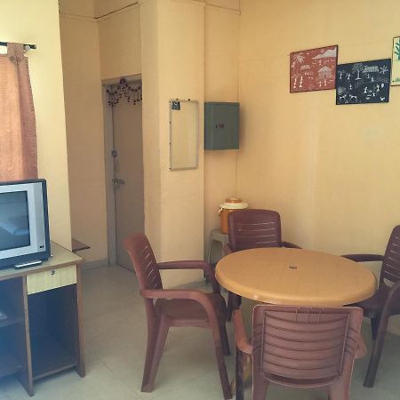 Mtdc Approved Mohiniraj Guest House Нашик Екстериор снимка