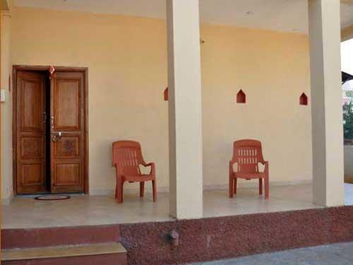 Mtdc Approved Mohiniraj Guest House Нашик Екстериор снимка